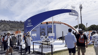 acf1638a8245c59fc027a2d6534d1b4d.gif